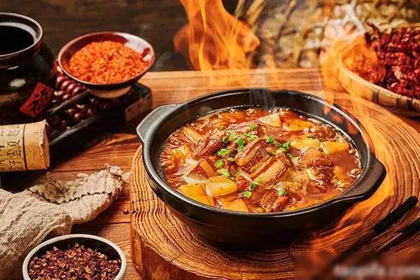 图片[1]-实体店《婆婆砂锅》技术价值13800米-小吃方略网