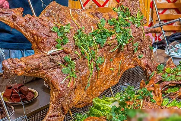 草原情烤全羊烤乳猪资料-小吃方略网