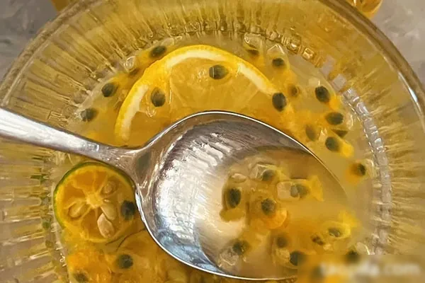 百香果酸甜汁技术配方和视频教程-小吃方略网