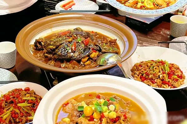 图片[1]-老细甲鱼饭视频教程-小吃方略网