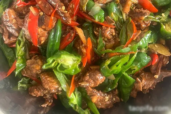 枣庄辣子鸡技术教学视频-小吃方略网