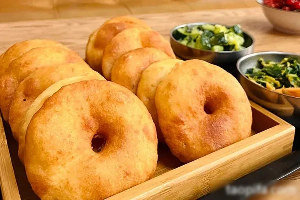 图片[1]-茴香小油饼视频教程-小吃方略网