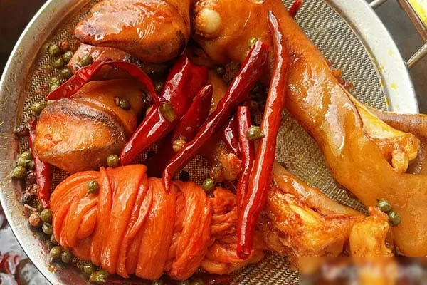 图片[1]-商业版秘制麻辣羊蹄技术配方和视频教程-小吃方略网