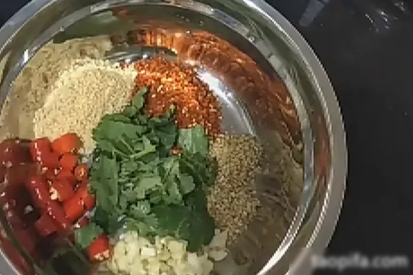 秘制配方(油碟)配方和视频教程-小吃方略网