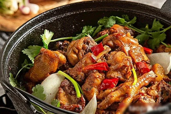 正宗重庆鸡公煲小吃技术配方视频教程-小吃方略网