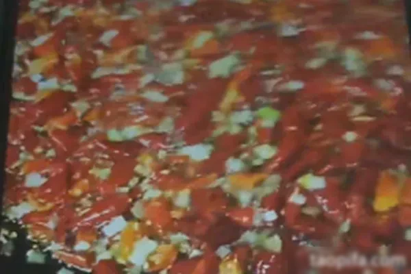 图片[1]-适合饭店炝椒油视频教程-小吃方略网