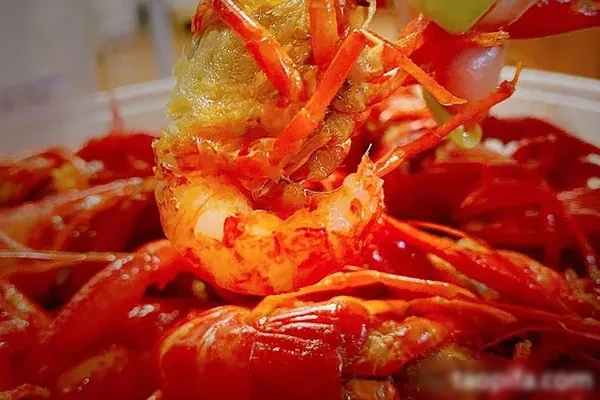 图片[1]-王师傅卤水龙虾美食工坊技术配方和视频教程-小吃方略网