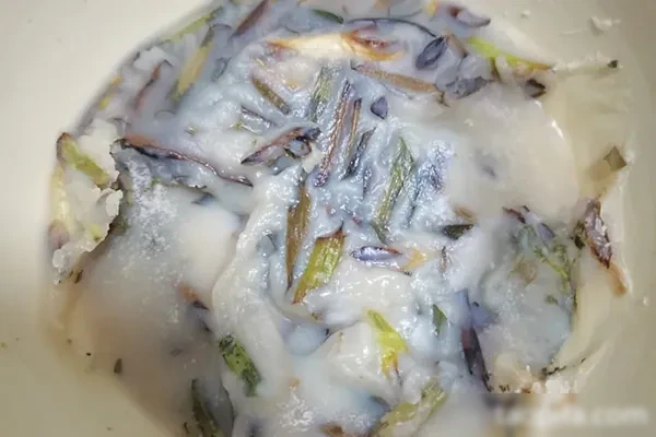 两款点心猪油一锅熬：雪糕猪油&葱香猪油视频教程-小吃方略网