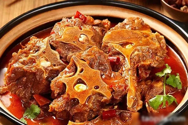 图片[1]-两款秋冬季秘制浓汤红白羊蝎子锅技术配方和视频教程-小吃方略网