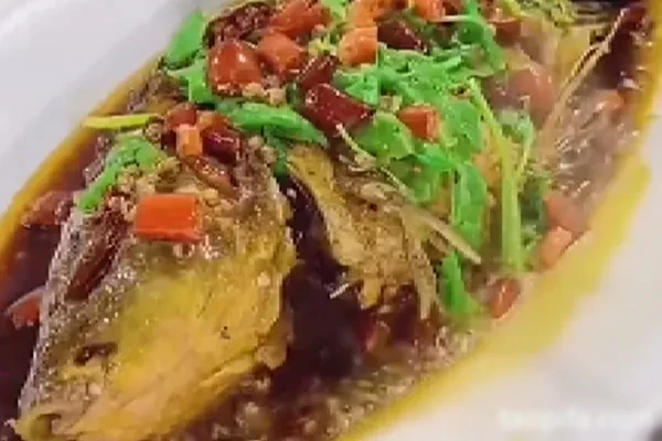 四川老厨子%炝卤黄河大鲤鱼技术配方和视频教程-小吃方略网