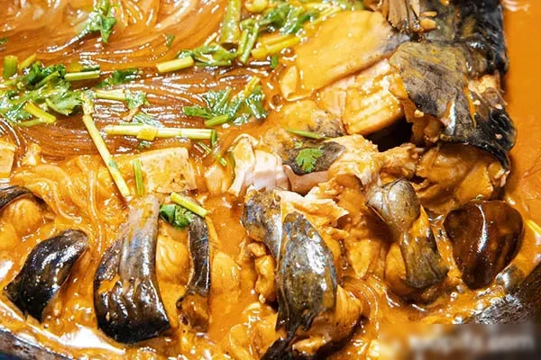 打边炉火锅技术，铁锅炖鱼技术视频教程-小吃方略网