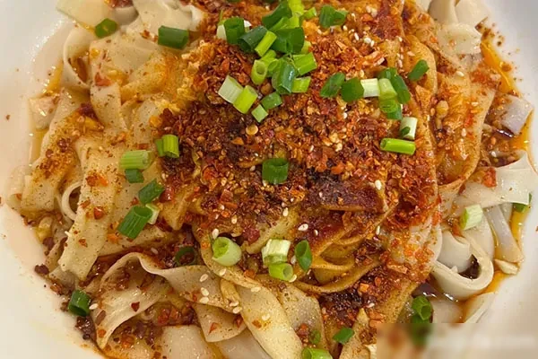 油泼面技术配方和视频教程-小吃方略网