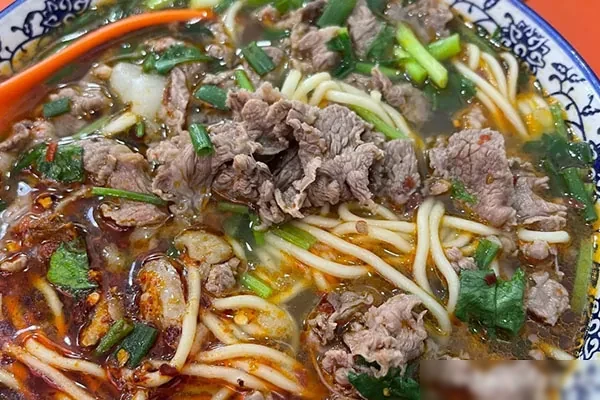 实体店劲麦式牛肉面资料-小吃方略网