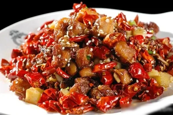 图片[1]-重庆辣子鸡附送泡椒鸡杂和鸡血汤做法-小吃方略网