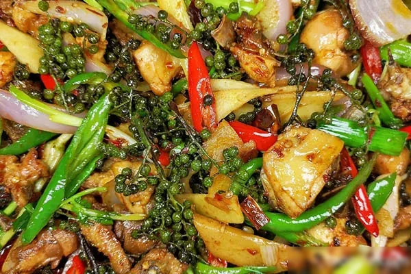 图片[1]-麻椒炒鸡技术配方和视频教程-小吃方略网