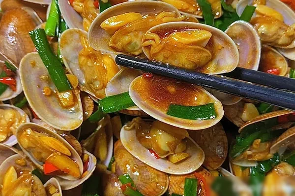 图片[1]-商用辣炒小海鲜视频教程-小吃方略网