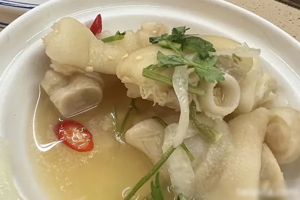 鲜藤椒白云猪手教程-小吃方略网