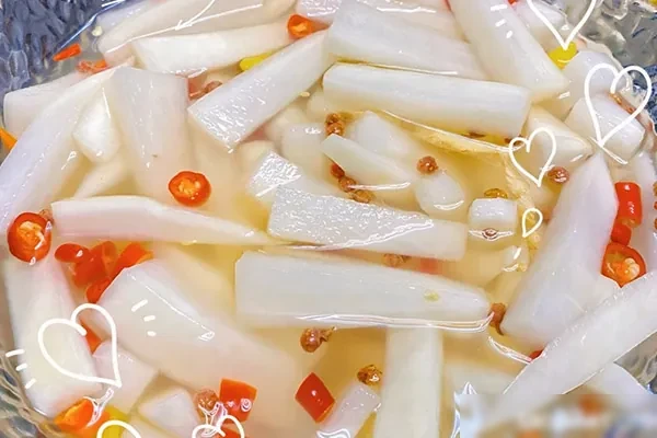 图片[1]-黄金泡萝卜、泡菜口味萝卜心视频教程-小吃方略网