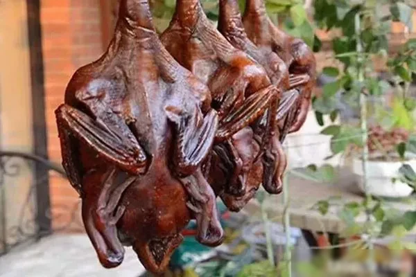 图片[1]-经典杭式酱鸭（鸭脯鸭舌）视频教程-小吃方略网