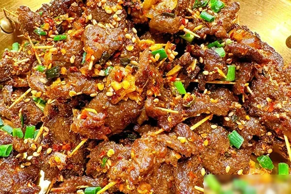 图片[1]-牙签牛肉制作教程-小吃方略网