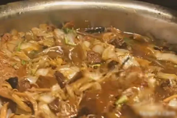 图片[1]-王师傅9月份大锅菜小蒸碗技术视频教程-小吃方略网