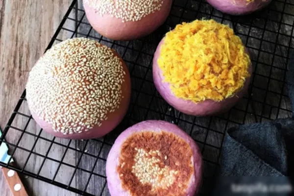 简单手揉超软麻糬小面包（玩转老面，中种法系列一）-小吃方略网