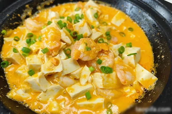 图片[1]-蟹黄豆腐山药炒木耳制作视频教程-小吃方略网