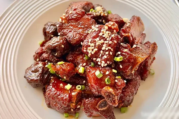 图片[1]-酸梅小排视频教学-小吃方略网