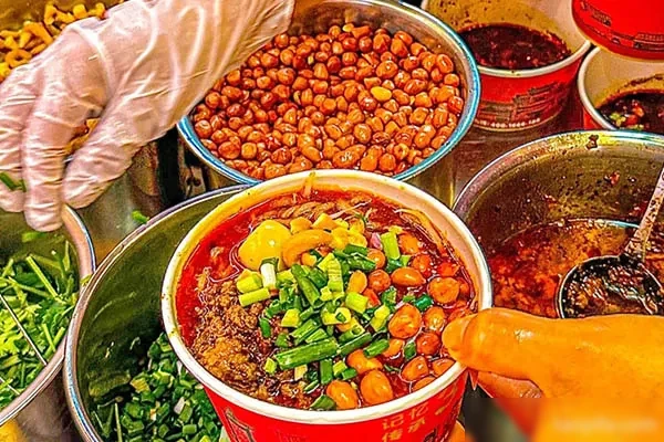 图片[1]-正宗重庆酸辣粉技术配方和视频教程-小吃方略网