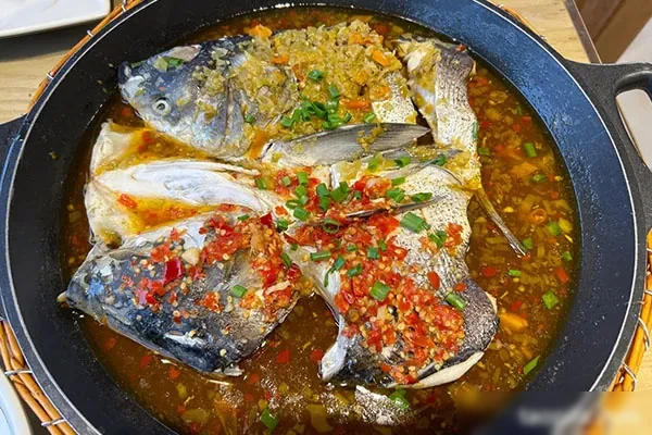 图片[1]-阿瓦山寨鱼头王技术配方和视频教程-小吃方略网