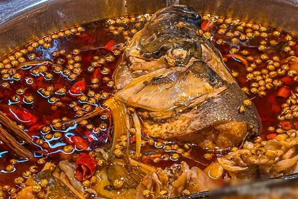 图片[1]-美蛙鱼头火锅制作技术配方资料-小吃方略网