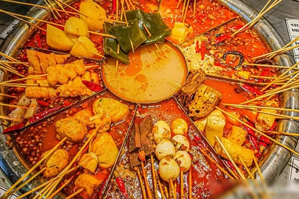 图片[1]-实体店恋金汤麻辣烫技术-小吃方略网